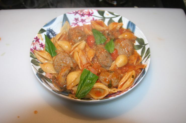 Meatballs Conchiglie.JPG